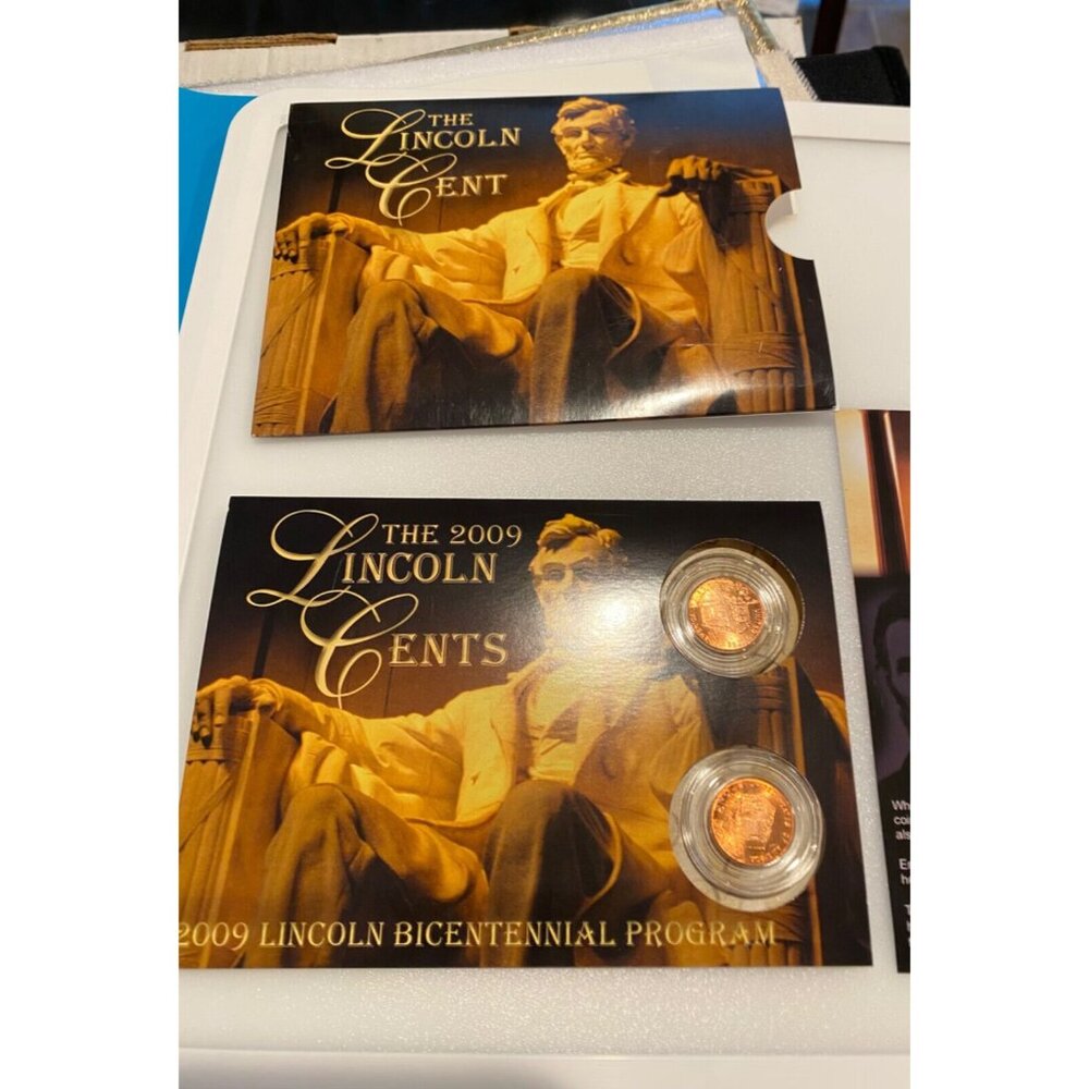 THE 2009 LINCOLN CENTS BICENTENNIAL PROGRAM DENVER AND PHILADELPHIA MINT.